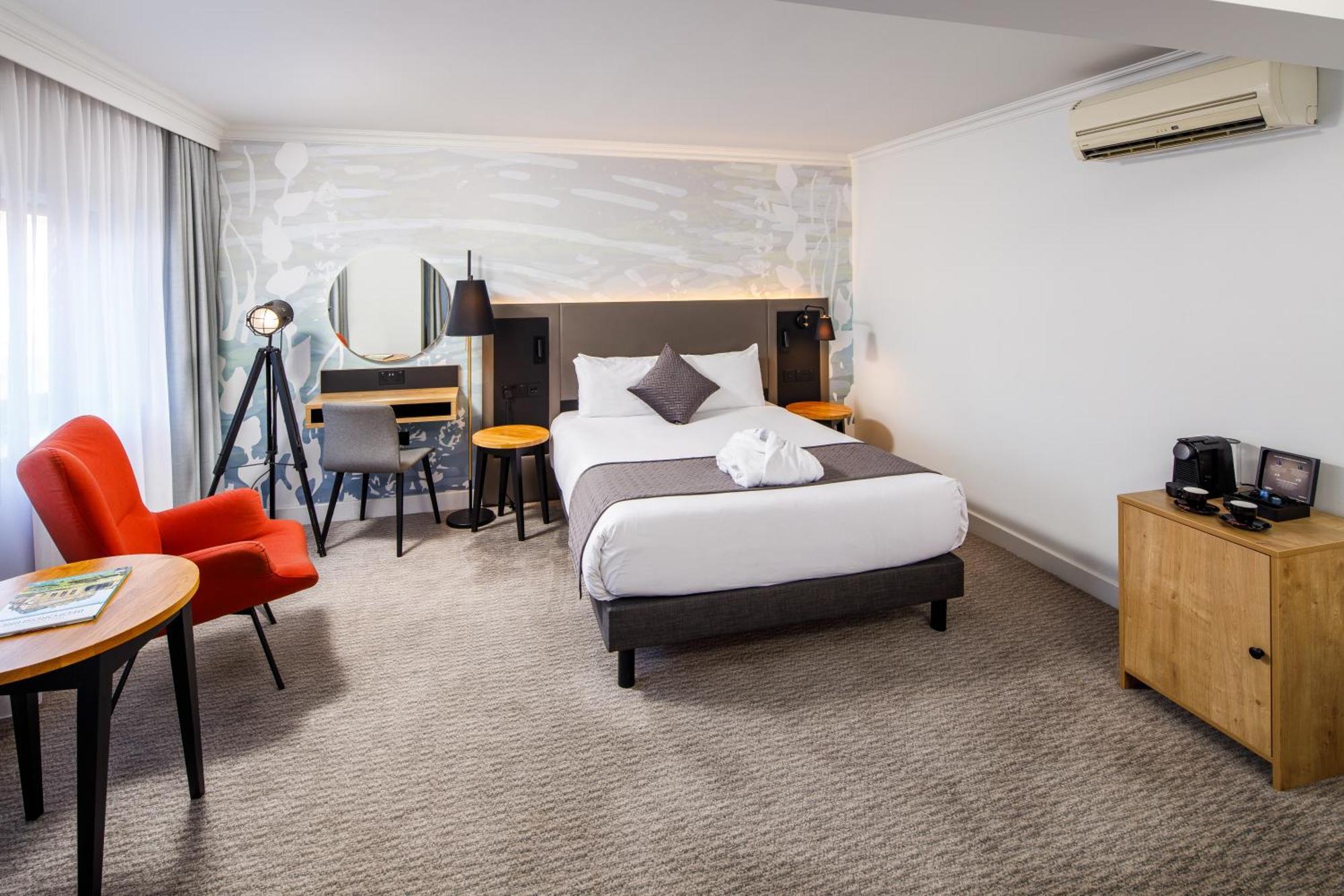 Mercure Bedford Centre Hotel Buitenkant foto